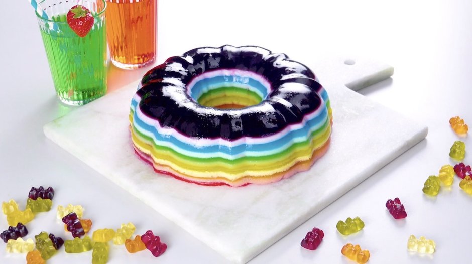 Желейные разноцветные торты