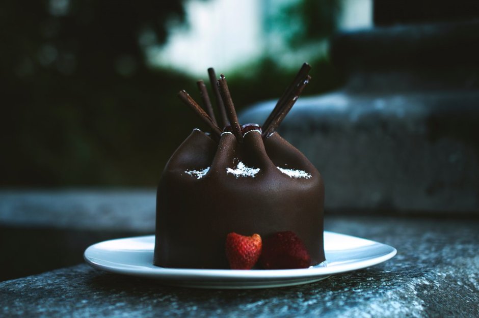 Шоколадный торт слоями