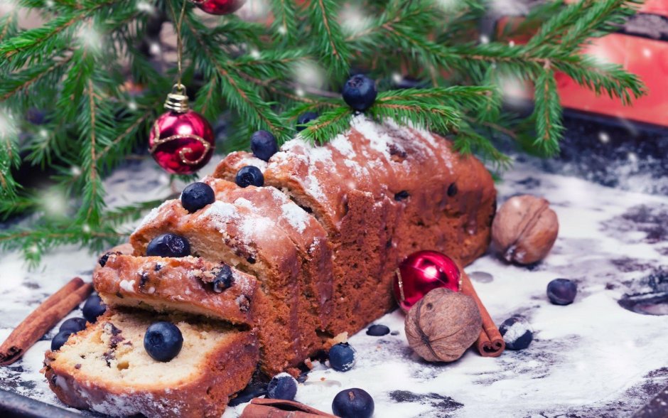 Итальянский Рождественский кекс с бренди орехами и медом