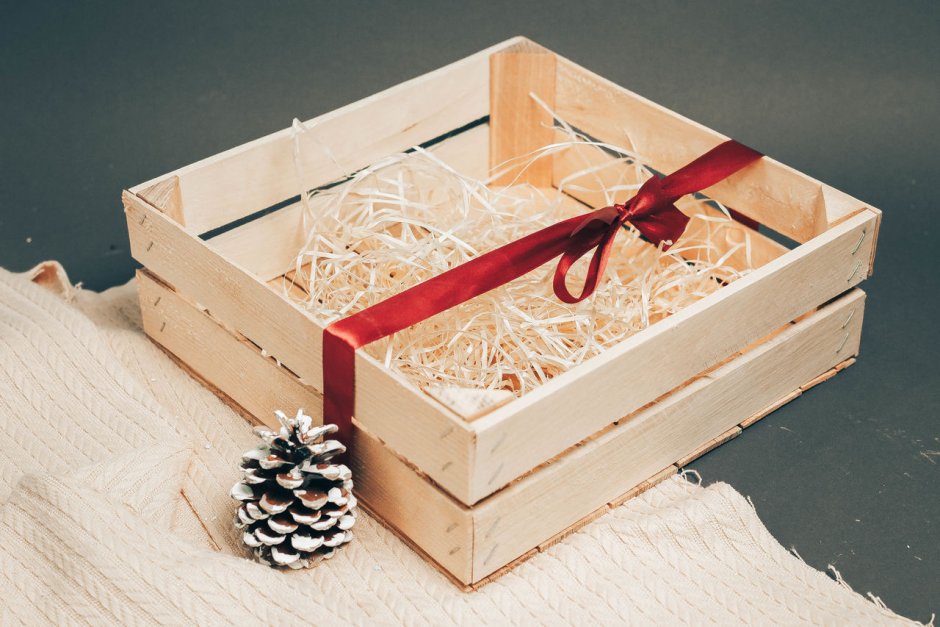 Деревянные ящики для подарков