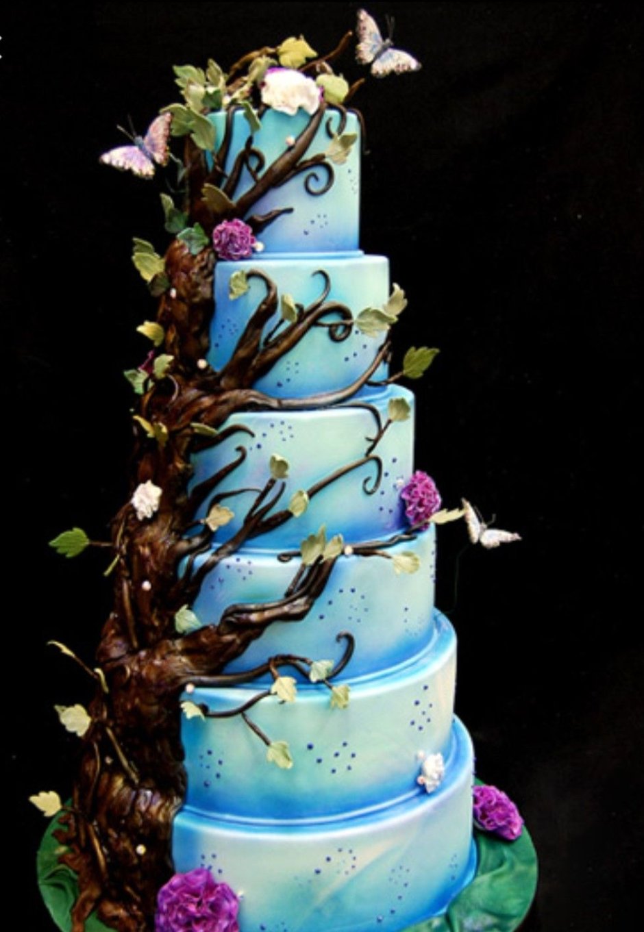 Сказочный свадебный торт