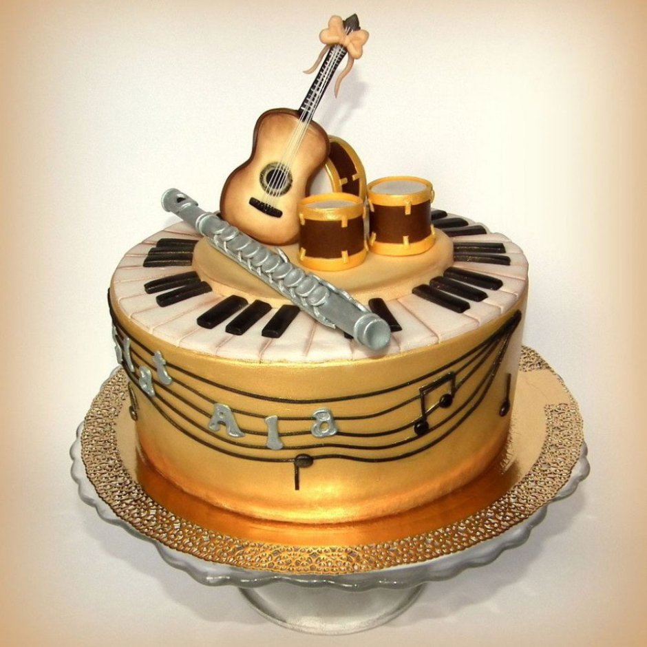 Торт с музыкальными инструментами