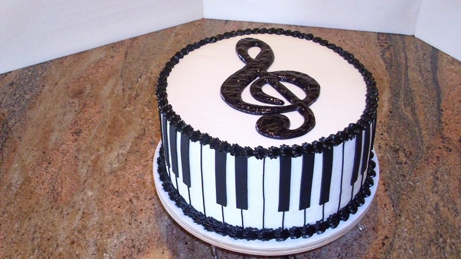 Торт в музыкальном стиле
