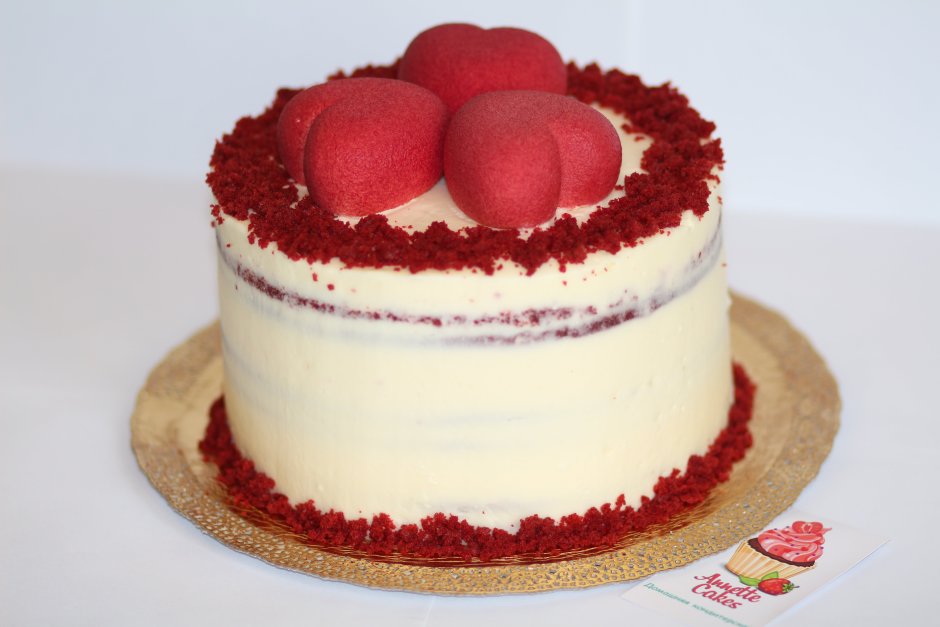 Торта "красный бархат" (Red Velvet).