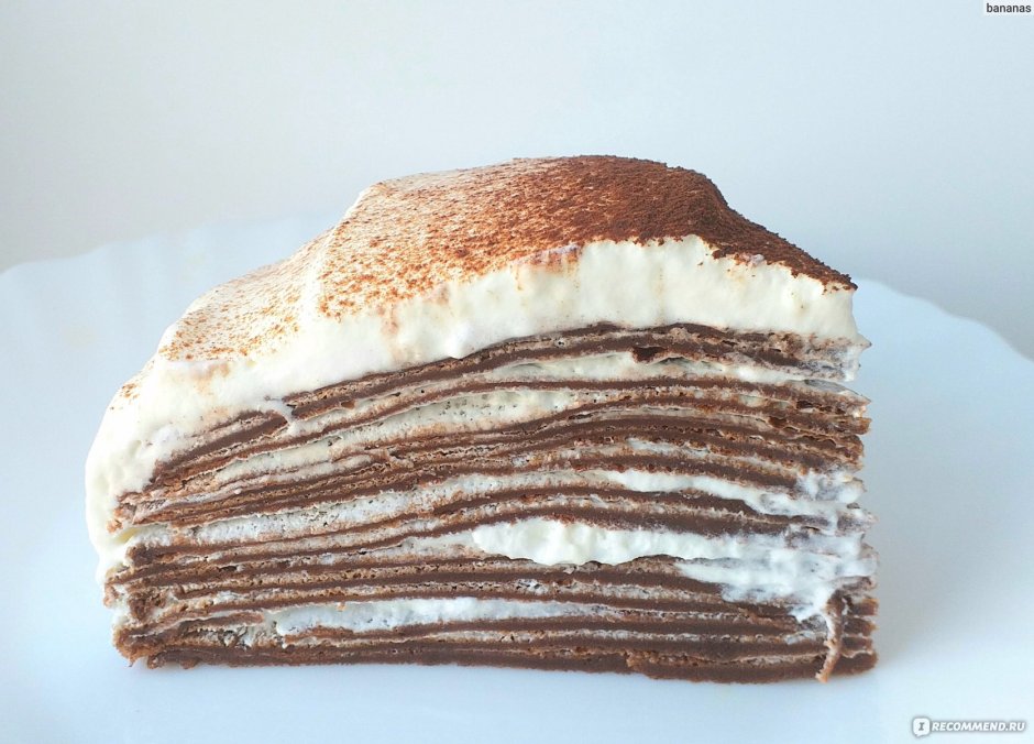 Торт на белом фоне