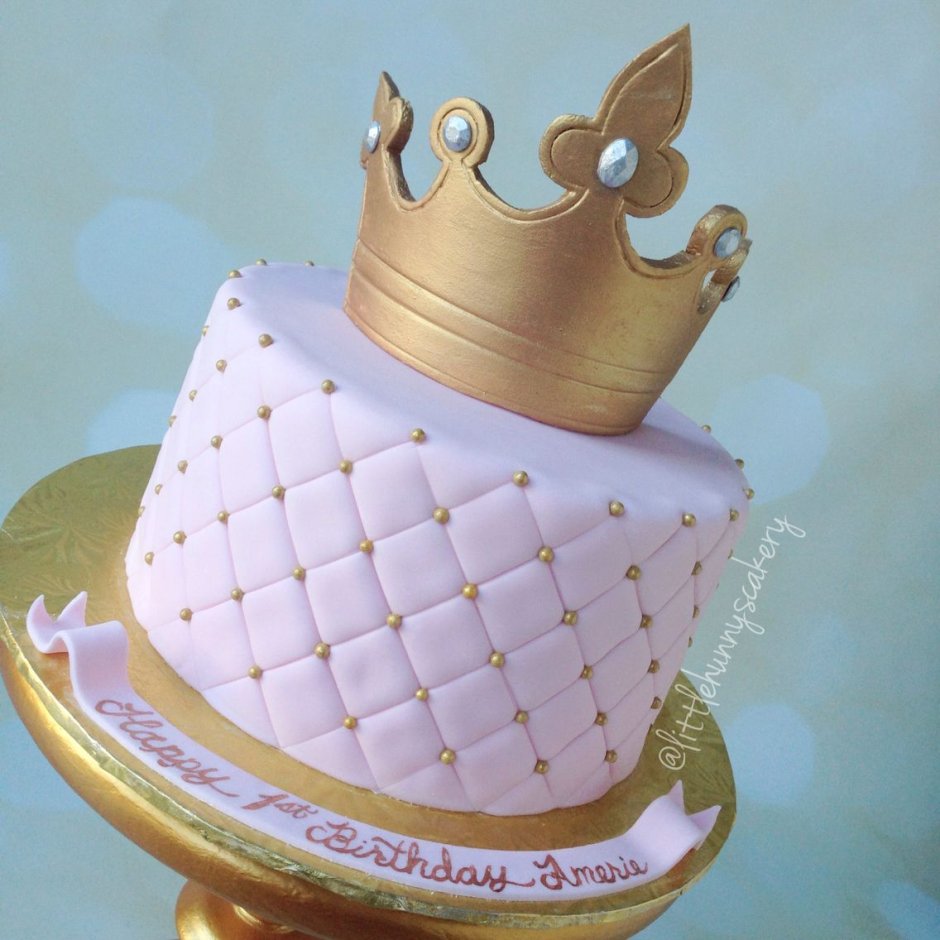 Тортик девушке с короной