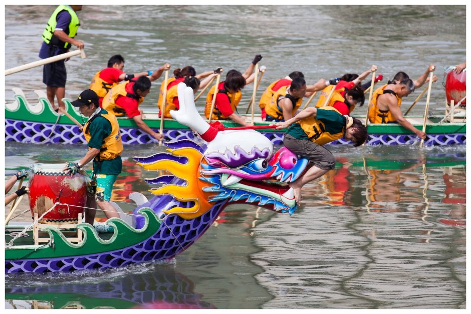 Фестиваля лодок-драконов на день детей