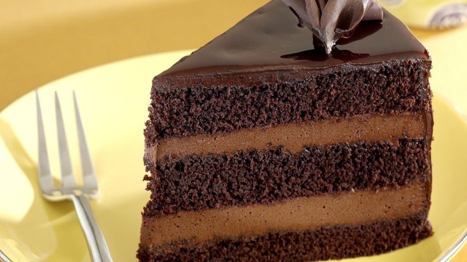 Шоколадно финиковый торт