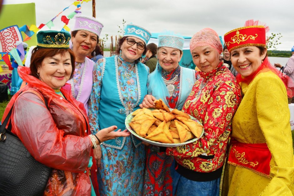 Народ татары Сабантуй