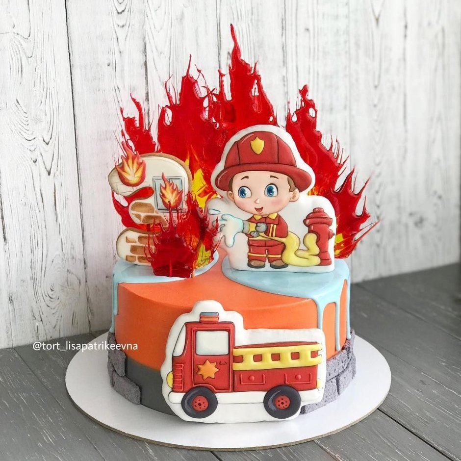 Торт для пожарного спасателя