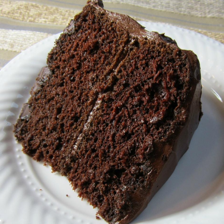 Шоколадный торт с жидким шоколадом
