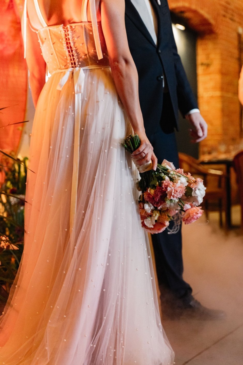 Оранжевые платья на свадьбу