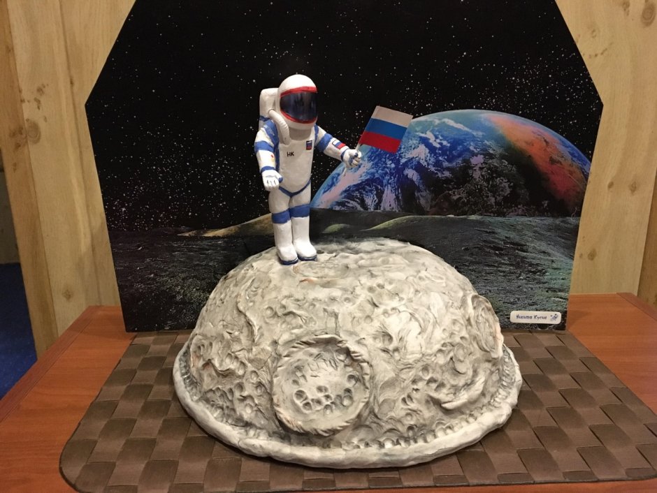 Торт с космонавтом для мальчика