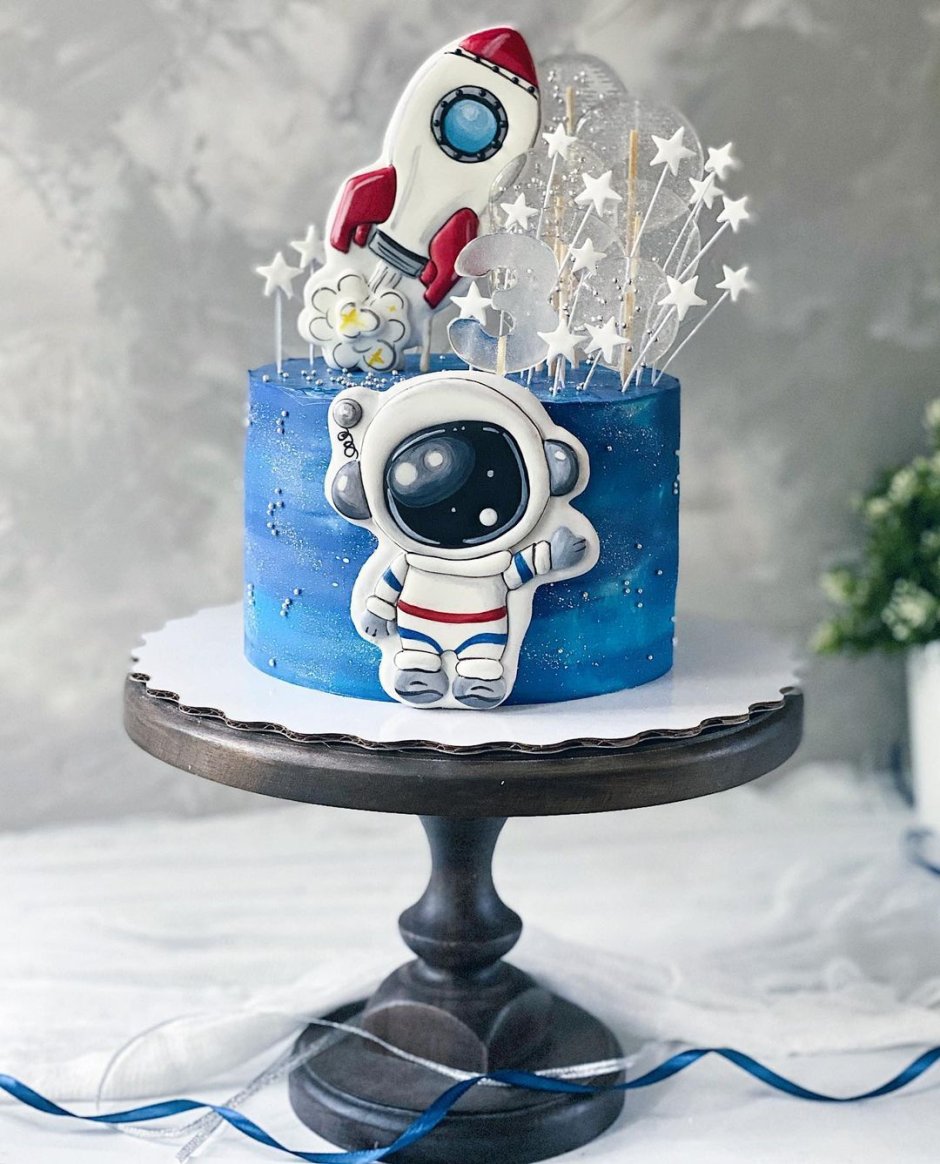 Детский торт в космическом стиле