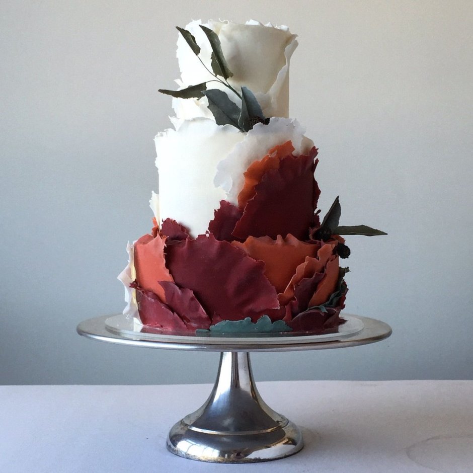 Свадебный торт с мазками