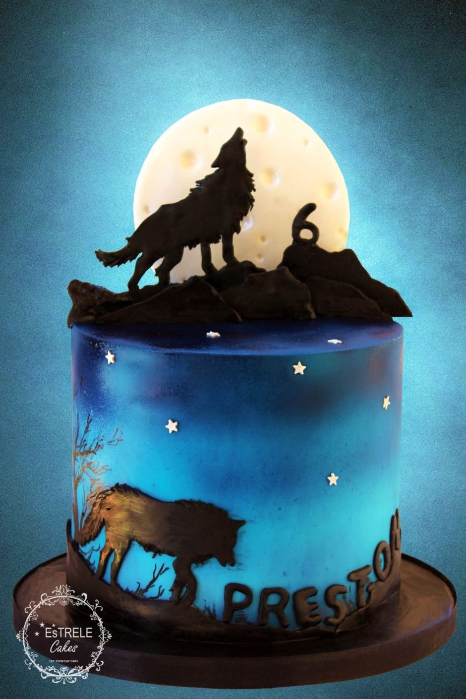 Торт с изображением волка