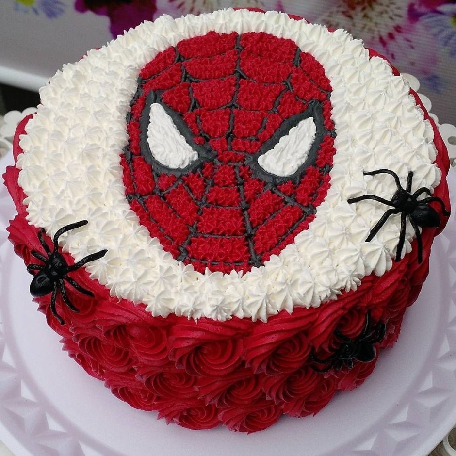 Торт человек паук пятерка