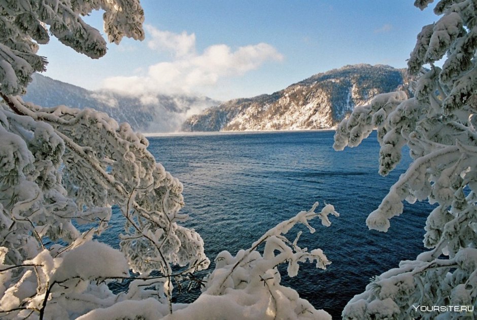 Телецкое озеро Алтай зима