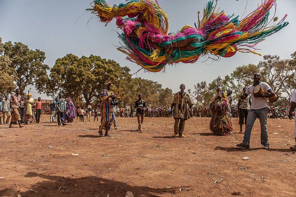 Буркина-Фасо праздники