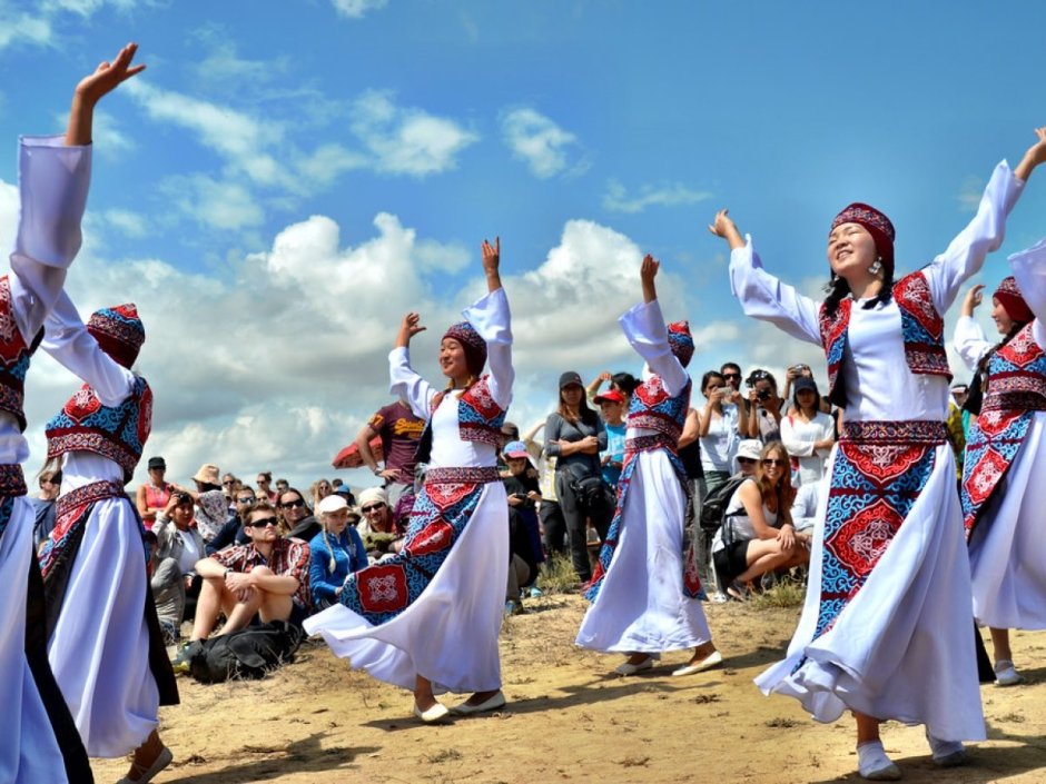 Кыргызстан жители