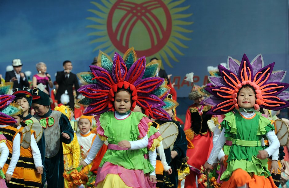 Национальные танцы Киргизии Нооруз
