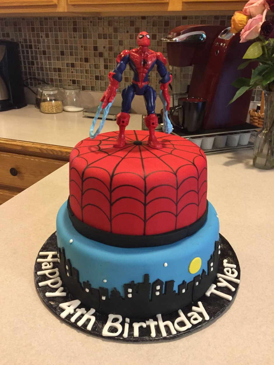 Торт человек паук Бэйби