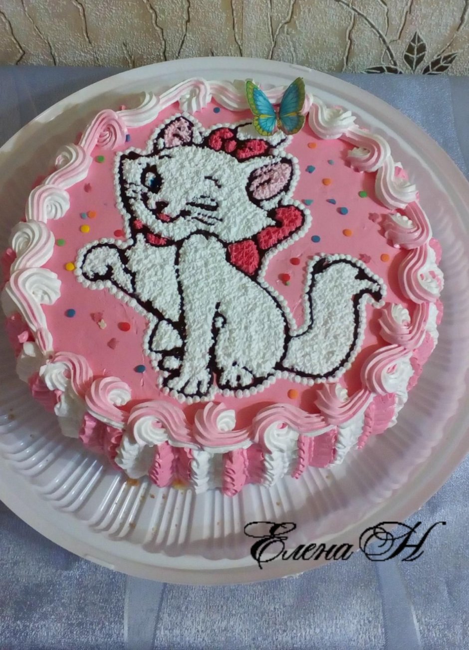 Тортик с кошкой Мари