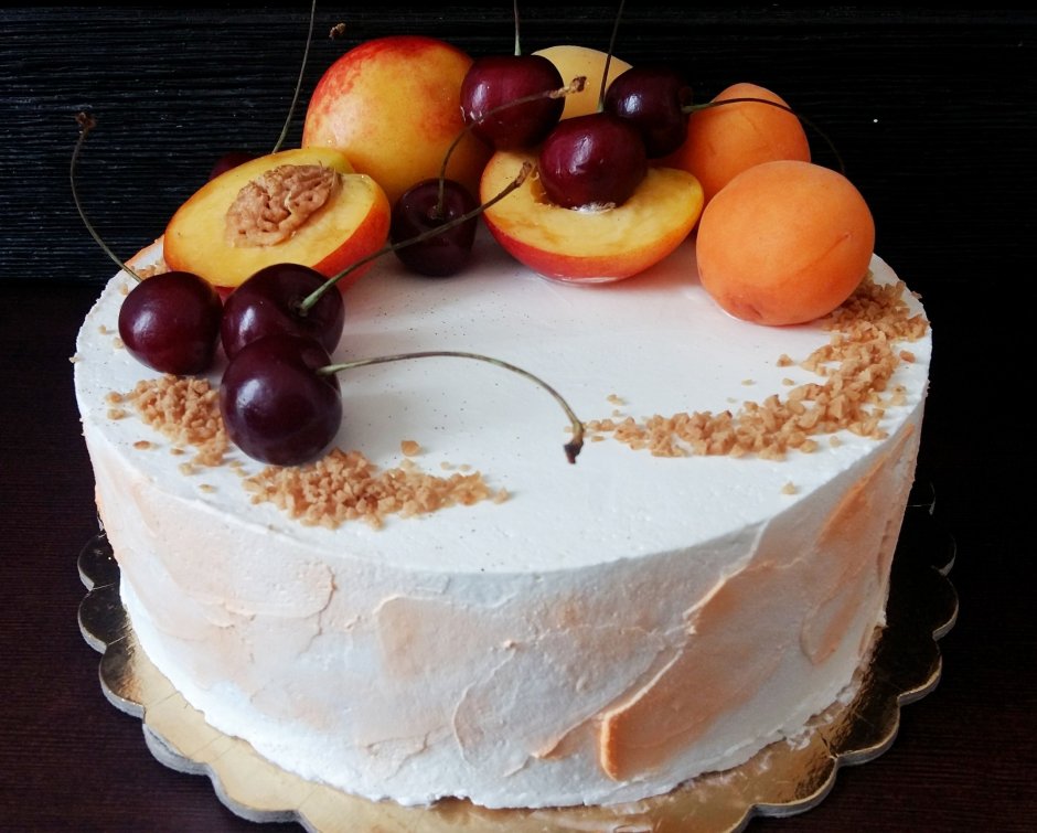 Торт с абрикосами