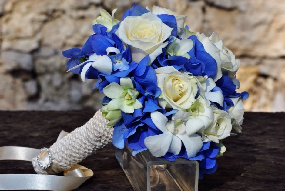 Букет невесты "синяя Орхидея"