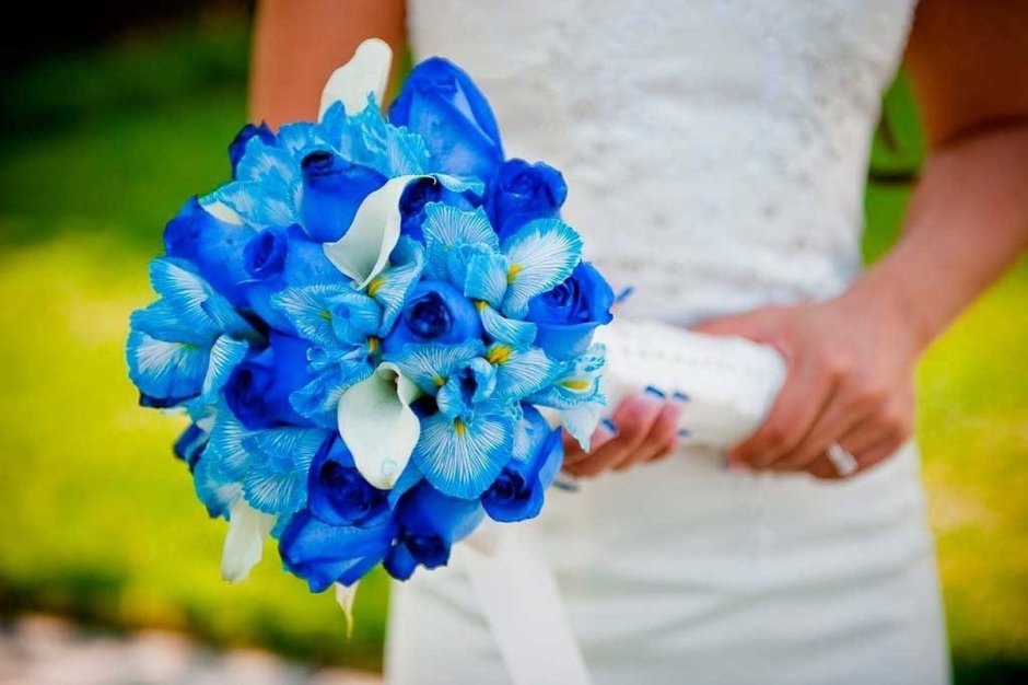 Букет невесты "синий Ирис"