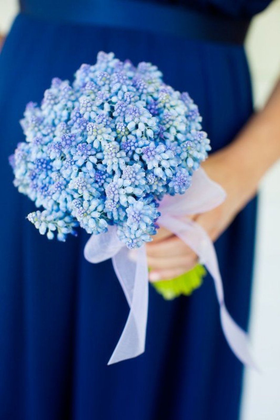Синий букет невесты с гиацинтами