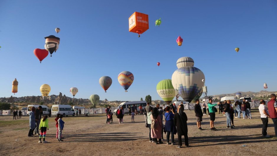 Фестиваль воздушных шаров в Крыму 2021 белая скала