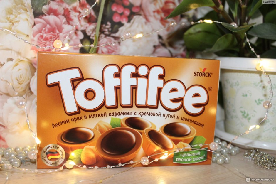 Конфеты Toffifee Лесной орех в карамели 125г