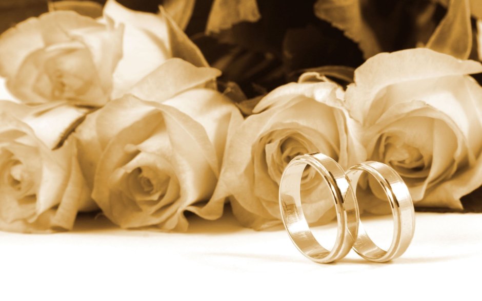 Свадебный фон с кольцами
