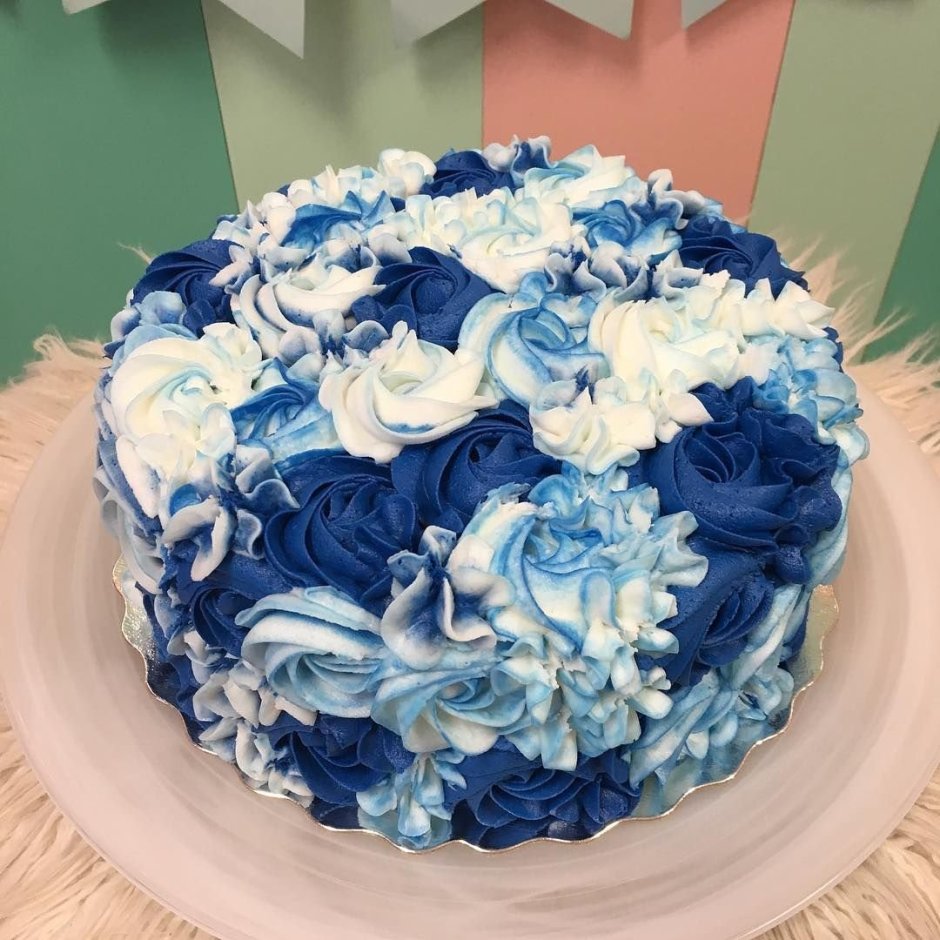 Торт кремовый синий