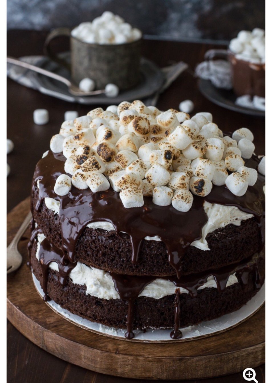 Декор торта зефиром и шоколадом