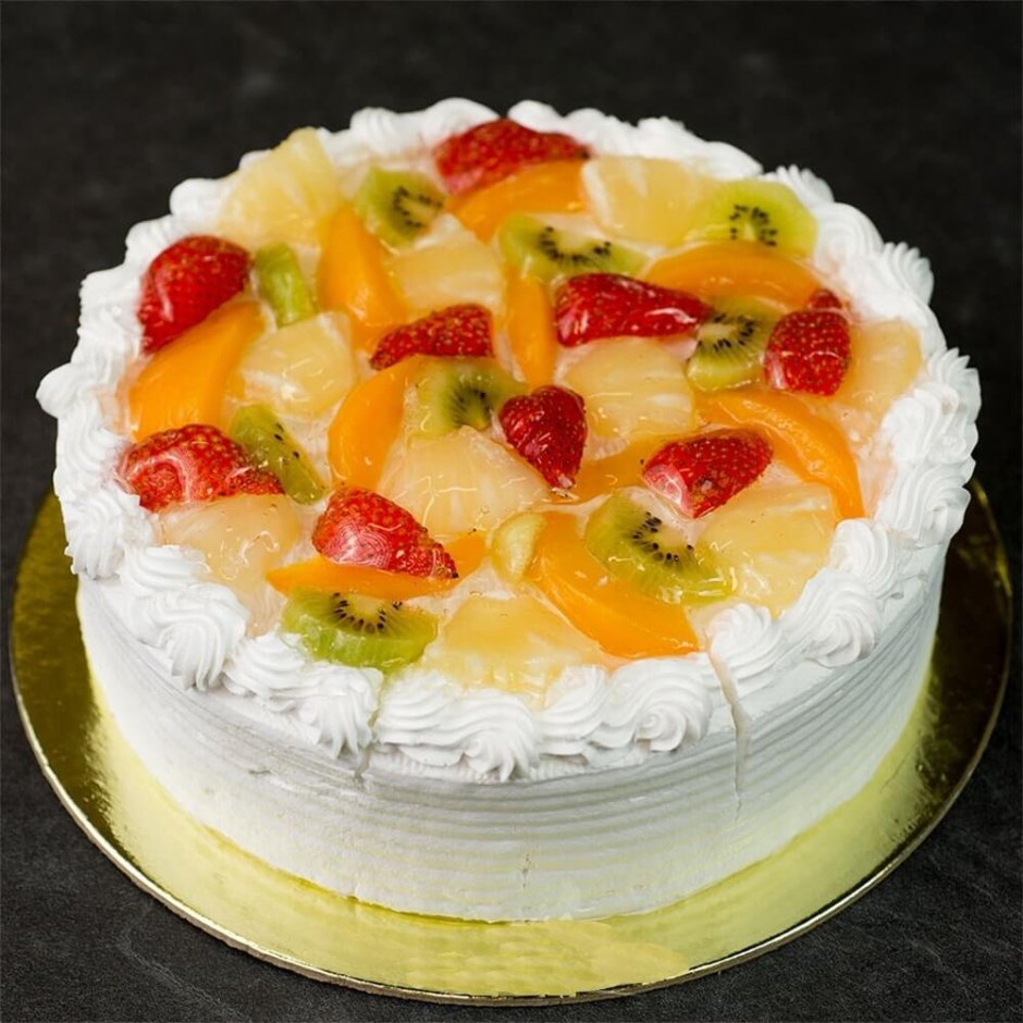 Торт-желе с фруктами и сметаной