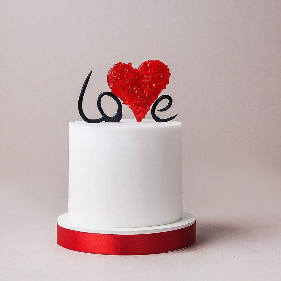 Декор торта для влюбленных