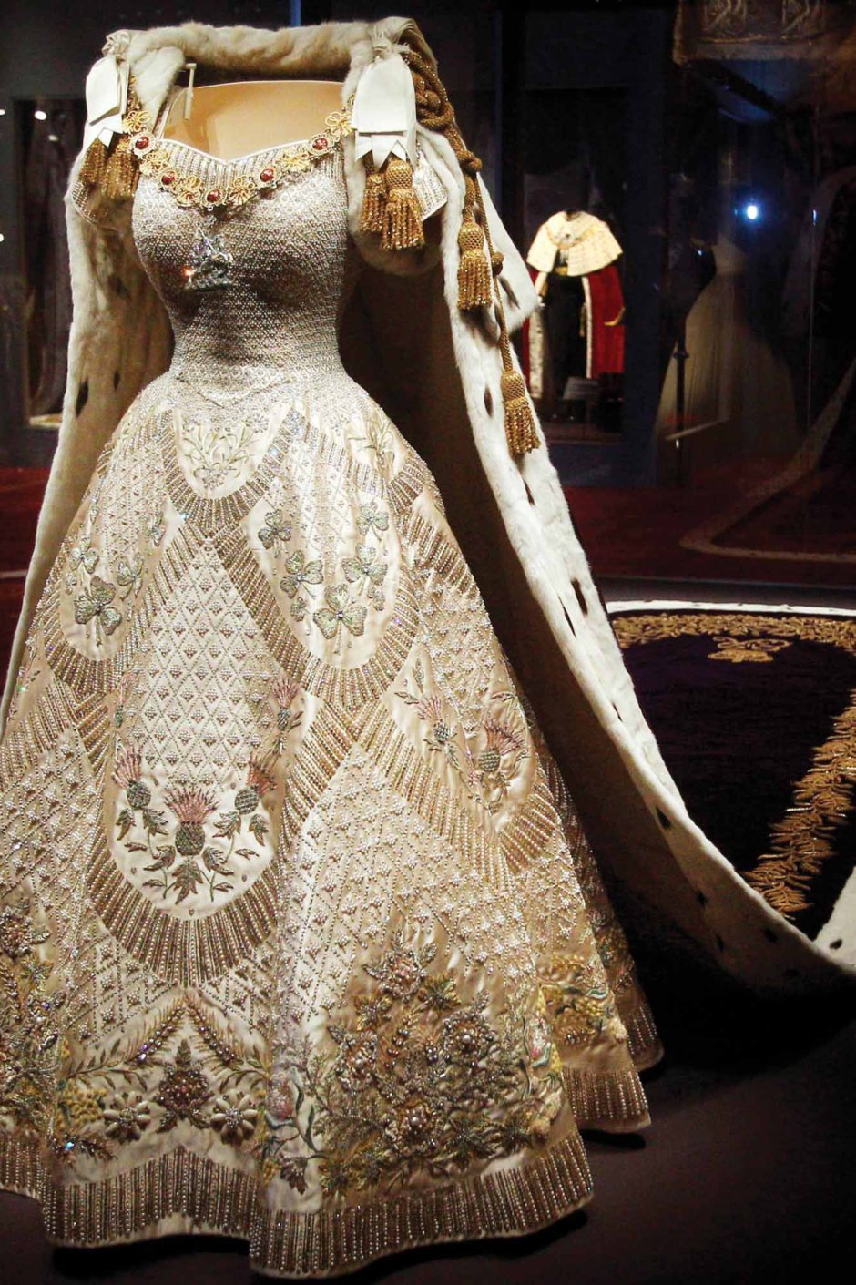 Подвенечное платье Елизаветы 2