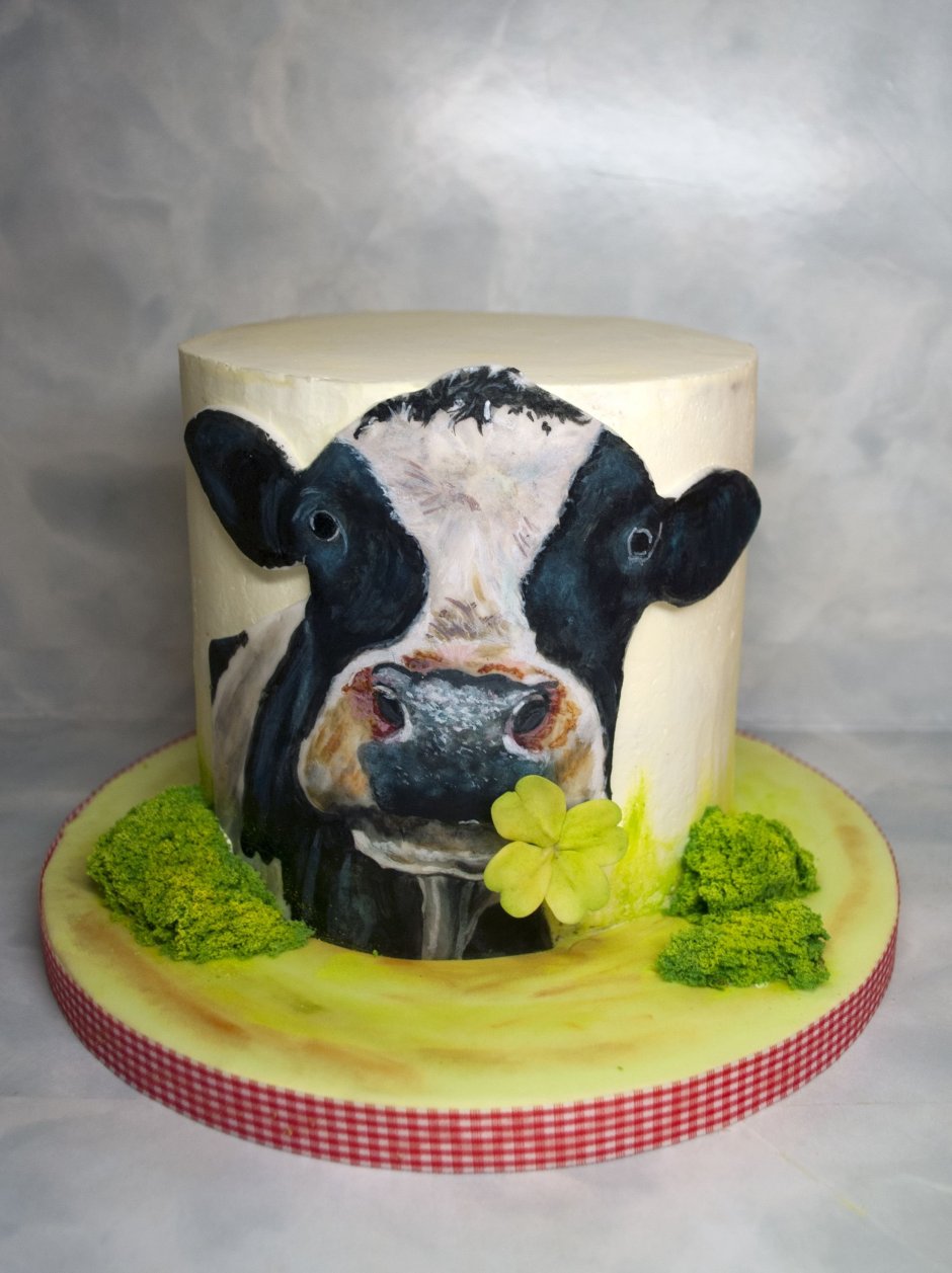Торт для ветеринара с коровой