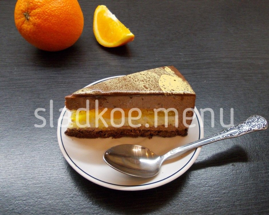 Украшение торта апельсинами и облепихой