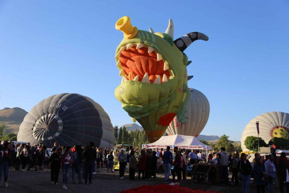 Международный фестиваль воздушных шаров в Каппадокии