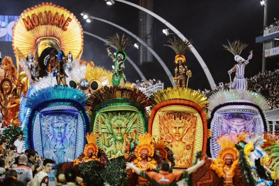 Первый карнавал в Рио-де-Жанейро