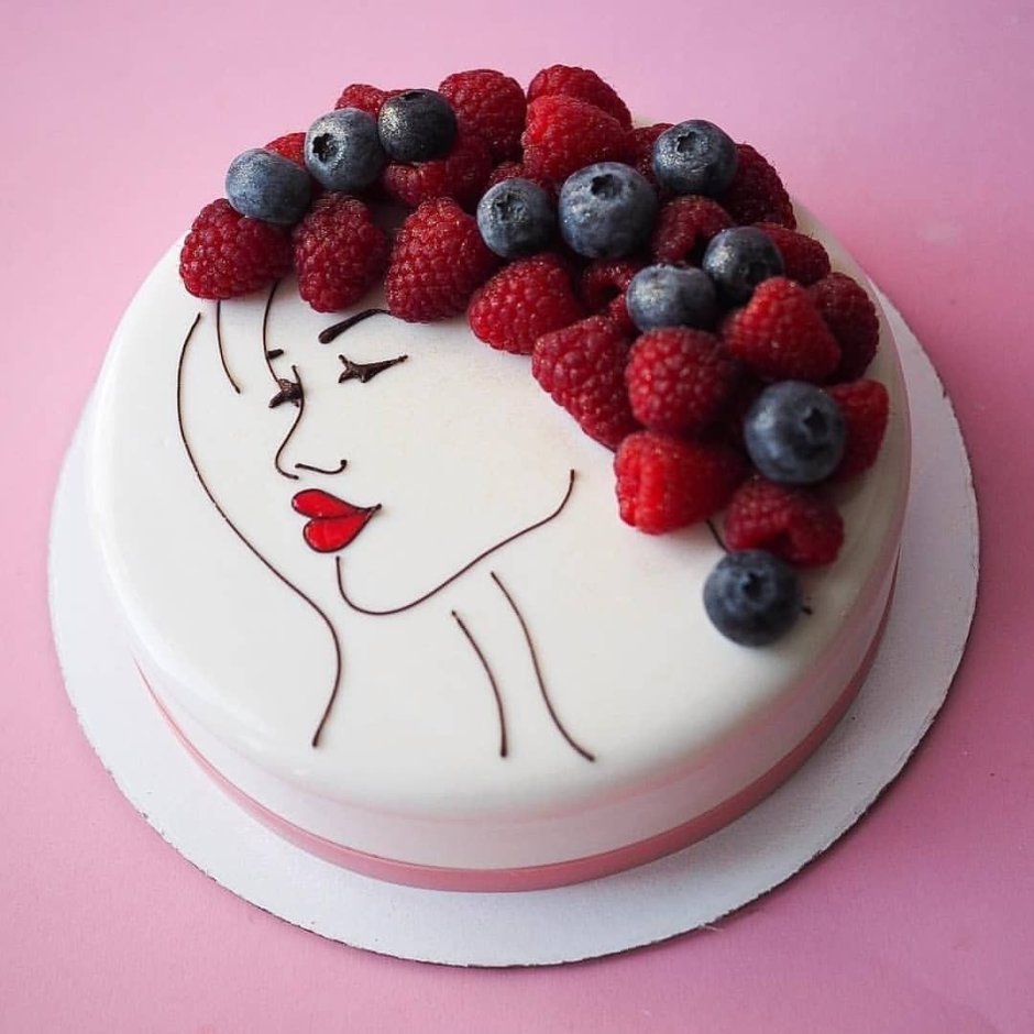 Дизайн тортов для актрисы