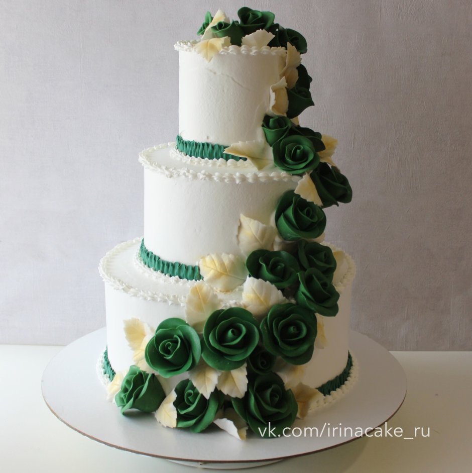 Торт на изумрудную свадьбу