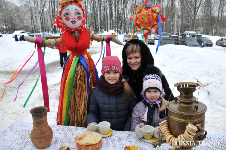 Народные гуляния на Масленицу