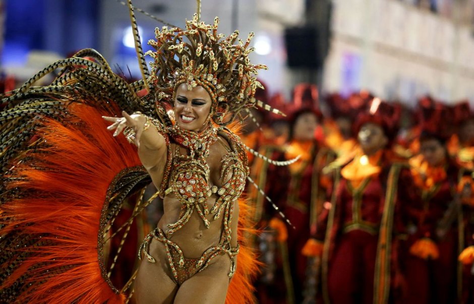 Колумбия новый год карнавал в богате