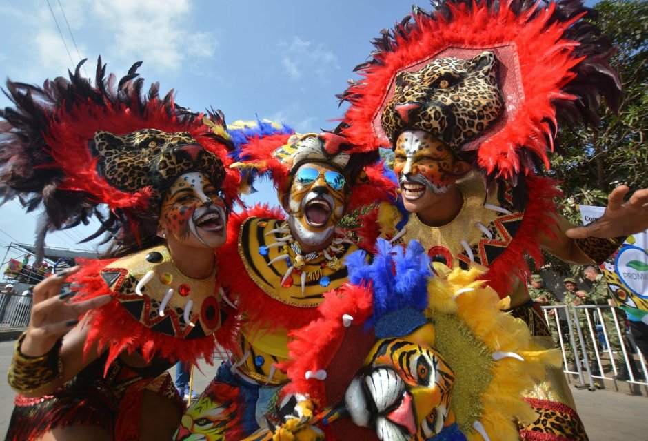 Приглашение на бразильский карнавал