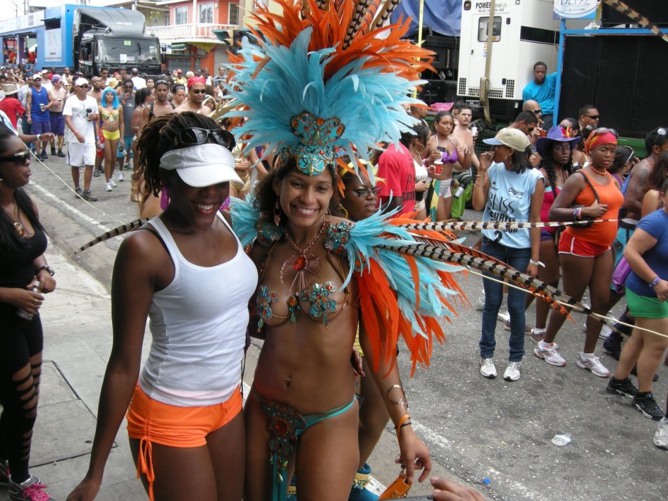 Мультяшная Валя карнавал