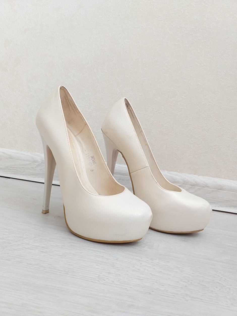 Туфли белые Свадебные с двойным ремешком